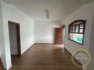 Casa com 3 Quartos para alugar, 110m² no Padre Eustáquio, Belo Horizonte