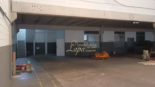 Galpão/Depósito/Armazém para alugar, 800m² no Parque Ipê, São Paulo