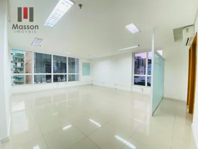 Sala Comercial para alugar, 80m² no Centro, Juiz de Fora