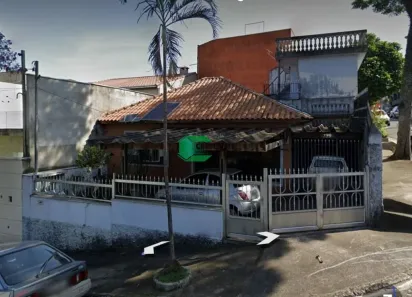 Casa com 2 Quartos à venda, 125m² no Jardim Santo Antônio, Santo André