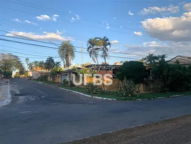 Casa com 7 Quartos à venda, 1180m² no Setor Jaó, Goiânia