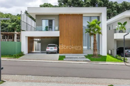 Casa de Condomínio com 4 Quartos à venda, 277m² no São Braz, Curitiba