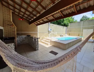 Casa com 6 Quartos à venda, 240m² no São Paulo II, Cotia