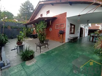 Casa com 3 Quartos para alugar, 150m² no Guaiúba, Guarujá