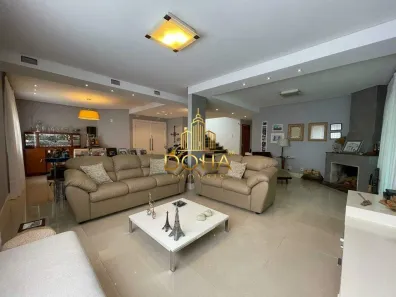 Sobrado com 4 Quartos à venda, 285m² no Neva, Cascavel