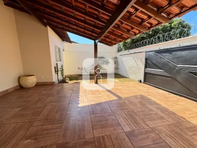 Casa com 3 Quartos à venda, 130m² no Granada, Uberlândia