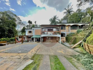 Casa de Condomínio com 3 Quartos à venda, 398m² no Condomínio Iolanda, Taboão da Serra