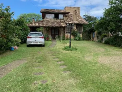 Casa com 2 Quartos à venda, 218m² no Morro das Pedras, Florianópolis