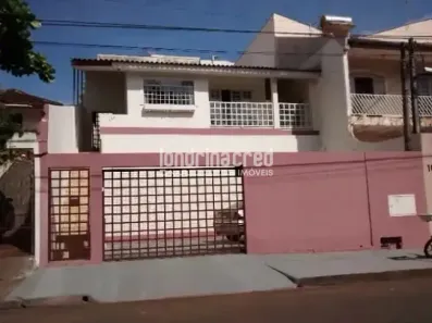 Casa com 5 Quartos à venda, 280m² no Champagnat, Londrina