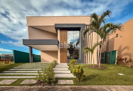 Casa de Condomínio com 5 Quartos à venda, 393m² no Cidade Alpha, Eusébio