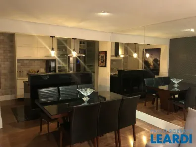 Apartamento com 3 Quartos à venda, 100m² no Vila Isa, São Paulo