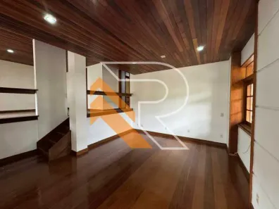 Casa de Condomínio com 4 Quartos à venda, 333m² no Piratininga, Niterói