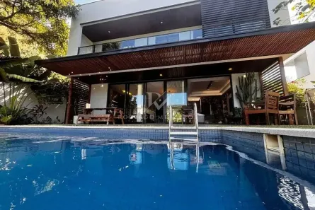 Casa com 3 Quartos à venda, 283m² no Rio Tavares, Florianópolis