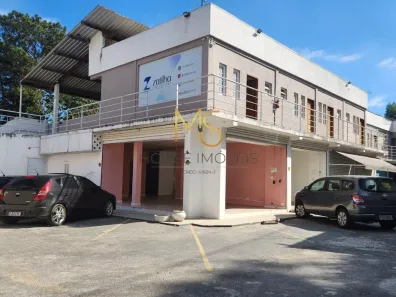 Ponto Comercial para alugar, 134m² no Vila Santo Antônio, Cotia