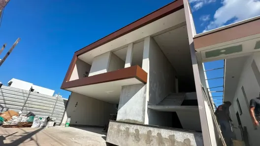 Casa de Condomínio com 4 Quartos à venda, 300m² no Novo Aleixo, Manaus