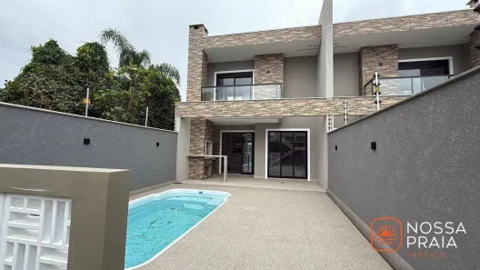 Sobrado com 3 Quartos à venda, 146m² no Saí Mirim, Itapoá