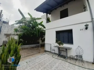 Casa com 4 Quartos à venda, 310m² no Menino Deus, Porto Alegre