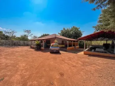 Fazenda/Sítio com 2 Quartos à venda, 120m² no Área Rural de Divinópolis, Divinópolis