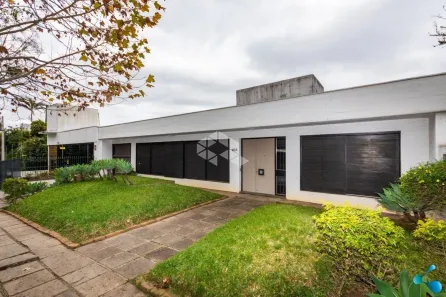 Casa com 3 Quartos à venda, 400m² no Boa Vista, Porto Alegre