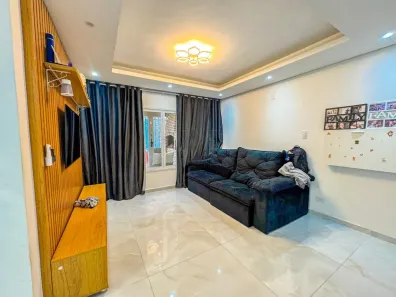 Sobrado com 3 Quartos à venda, 263m² no Vila Gilda, Santo André