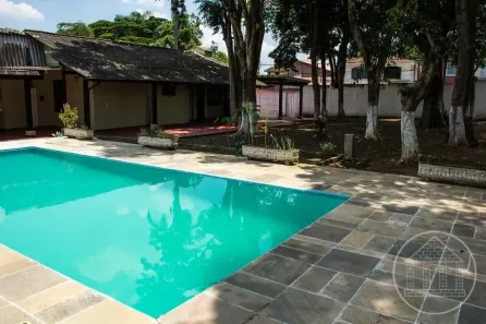 Casa com 6 Quartos à venda, 400m² no Jardim Sertãozinho, São Paulo