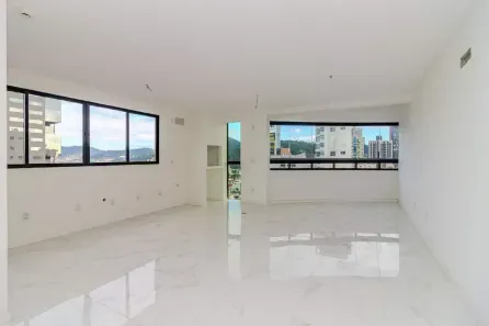 Apartamento com 3 Quartos à venda, 119m² no Centro, Balneário Camboriú
