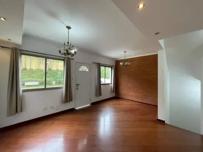 Casa com 3 Quartos para alugar, 211m² no Vila São Silvestre, São Paulo