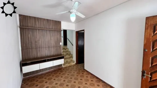 Casa com 2 Quartos para alugar, 120m² no Vila Osasco, Osasco