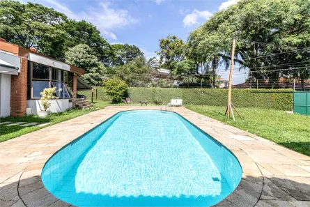 Casa com 3 Quartos para alugar, 376m² no Boaçava, São Paulo