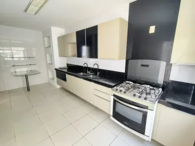 Casa de Condomínio com 5 Quartos à venda, 365m² no Parque do Jiqui, Parnamirim