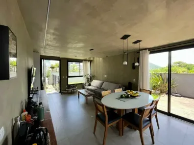 Casa com 3 Quartos à venda, 175m² no Campeche, Florianópolis