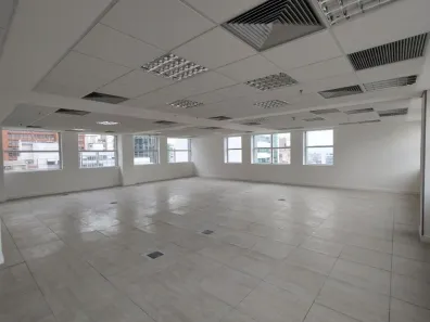 Sala Comercial para alugar, 215m² no Bela Vista, São Paulo