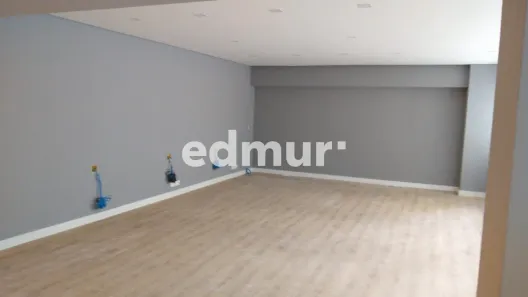 Sala Comercial à venda, 74m² no Vila Bastos, Santo André