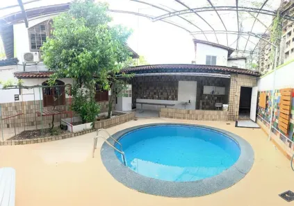 Casa com 5 Quartos à venda, 380m² no Coqueiro, Ananindeua
