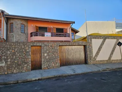 Sobrado com 3 Quartos para alugar, 379m² no Jardim Paraíso, Campinas