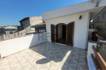 Casa com 3 Quartos para alugar, 130m² no Vila Dalva, São Paulo