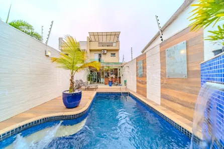 Sobrado com 3 Quartos à venda, 250m² no Vila Bertioga, São Paulo