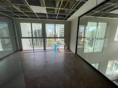 Sala Comercial para alugar, 273m² no Vila Nova Conceição, São Paulo