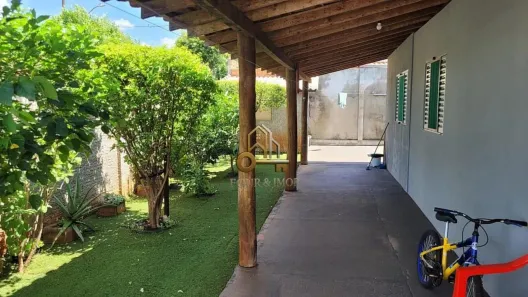 Casa com 3 Quartos à venda, 252m² no Parque Gramado II, Araraquara