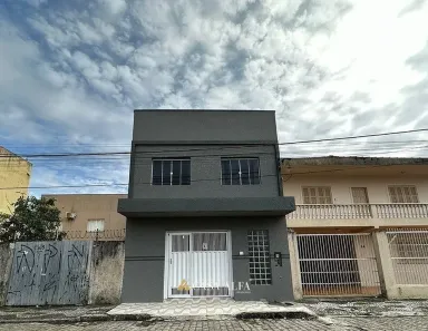 Sobrado com 3 Quartos à venda, 96m² no Centro, Matinhos