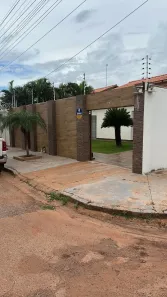 Casa com 3 Quartos para venda ou aluguel, 250m² no Petrópolis, Várzea Grande