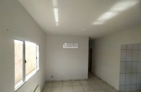 Casa com 2 Quartos à venda, 55m² no Loteamento Ilha Bela, Uberaba