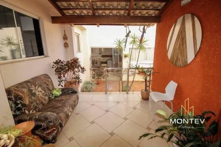 Casa com 4 Quartos à venda, 280m² no Vila Espírito Santo, Divinópolis