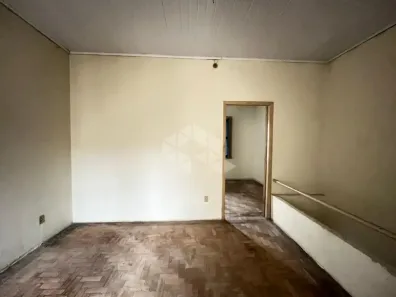 Casa com 2 Quartos para alugar, 100m² no Floresta, Porto Alegre