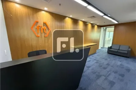 Sala Comercial para alugar, 600m² no Cerqueira César, São Paulo