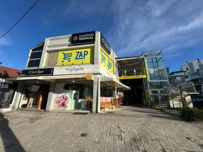 Ponto Comercial à venda, 25m² no Centro, Bombinhas