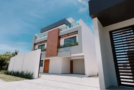 Sobrado com 3 Quartos à venda, 168m² no Canoas, Pontal do Paraná