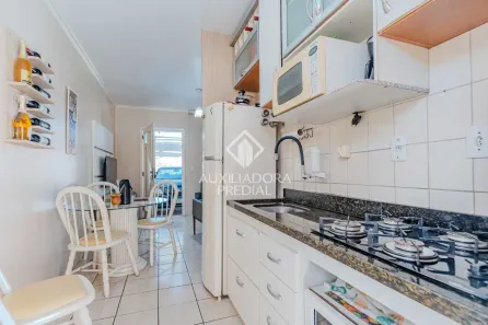 Casa de Condomínio com 2 Quartos à venda, 49m² no Hípica, Porto Alegre