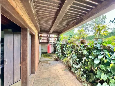 Casa com 3 Quartos à venda, 305m² no Chácara de La Rocca, Carapicuíba