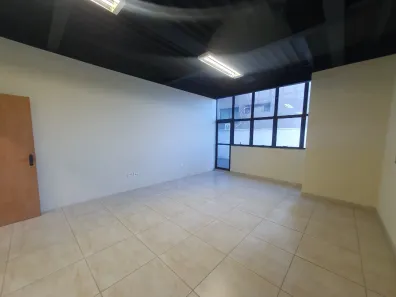 Ponto Comercial com 1 Quarto para alugar, 300m² no Vila da Serra, Nova Lima